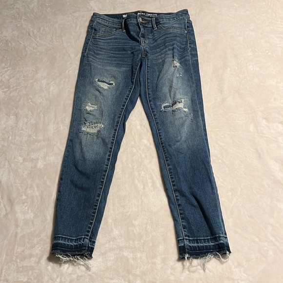 Girls Mossimo Jeans - Picture 2 of 4